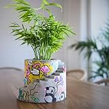Ripleys Nest UK - Impresionante maceta de hormigón personalizable con graffiti, hecha a mano, diseño urbano urbano con personas en miniatura